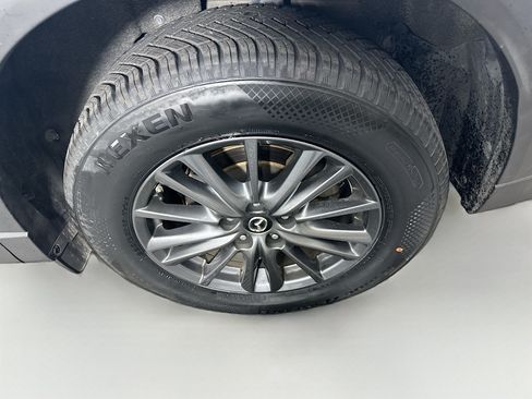 Used 2020 MAZDA CX-5 Touring FWD image 11