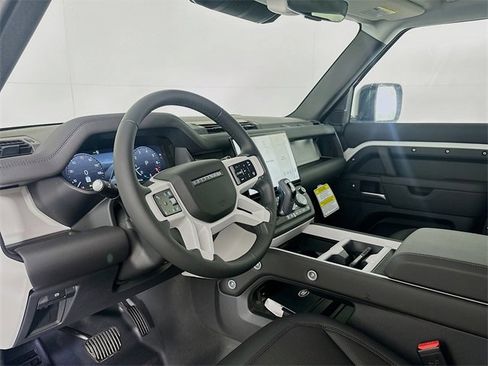 New 2026 Land Rover Defender 110 S image 9