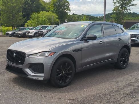 Used 2024 Jaguar F-PACE R-Dynamic S AWD/4WD image 7