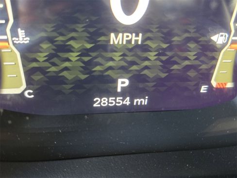 Used 2022 Jeep Gladiator Overland w/ LED Lighting Group image 29