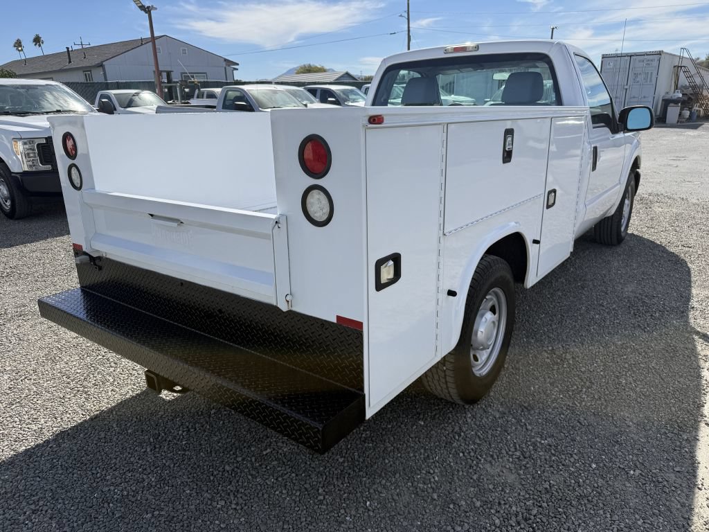 Used 2016 Ford F250 XL RWD image 5