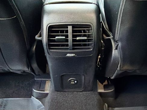 Used 2021 Ford Escape SEL image 20
