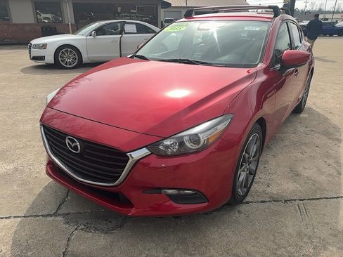 Used 2018 MAZDA MAZDA3 Touring image 1