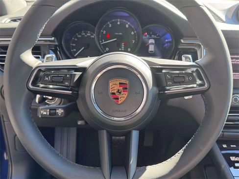 New 2026 Porsche Macan image 19