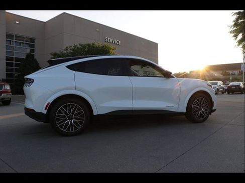 New 2025 Ford Mustang Mach-E Premium image 6