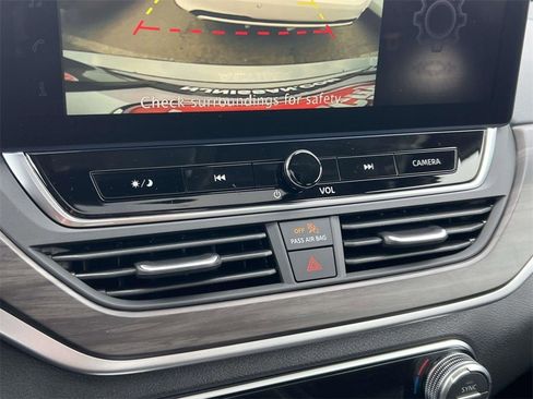 New 2025 Nissan Altima 2.5 SV w/ SV Special Edition Package image 17