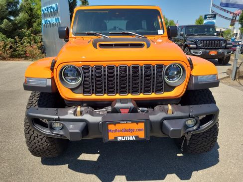 New 2025 Jeep Wrangler Unlimited Rubicon 392 image 14