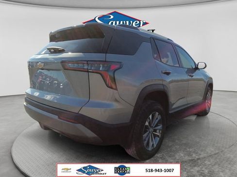 Used 2025 Chevrolet Equinox LT w/ Convenience Package II AWD/4WD image 5