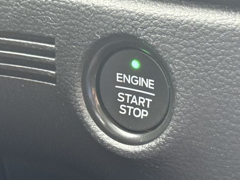 Used 2022 Ford Ranger Lariat w/ Equipment Group 501A High image 18