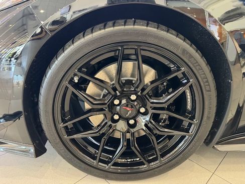 New 2027 Chevrolet Corvette Z06 RWD image 16