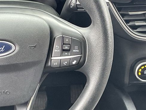 Used 2022 Ford Escape SE image 20