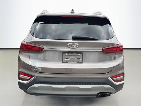 Used 2019 Hyundai Santa Fe Limited image 4