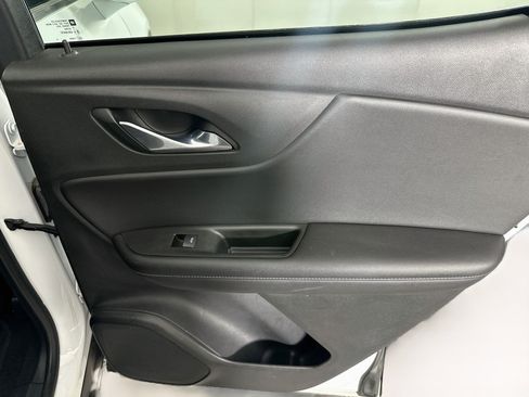 Used 2020 Chevrolet Blazer LT FWD image 27