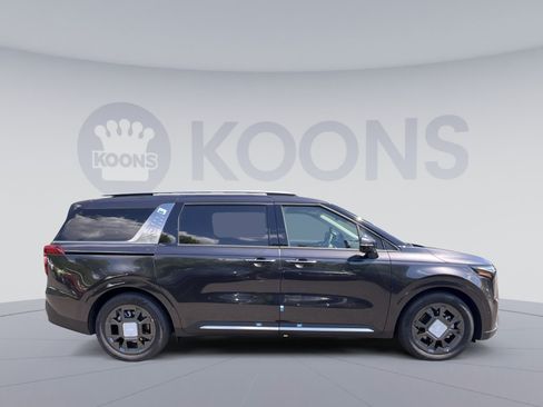 New 2026 Kia Carnival SX FWD image 8