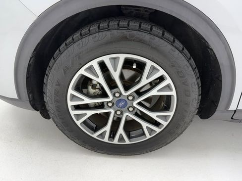 Used 2020 Ford Escape SEL image 7