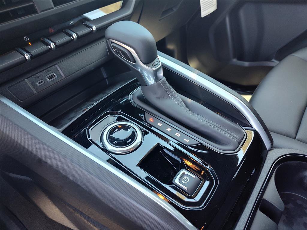 New 2026 Chevrolet Colorado LT w/ LT Convenience Package AWD/4WD image 14