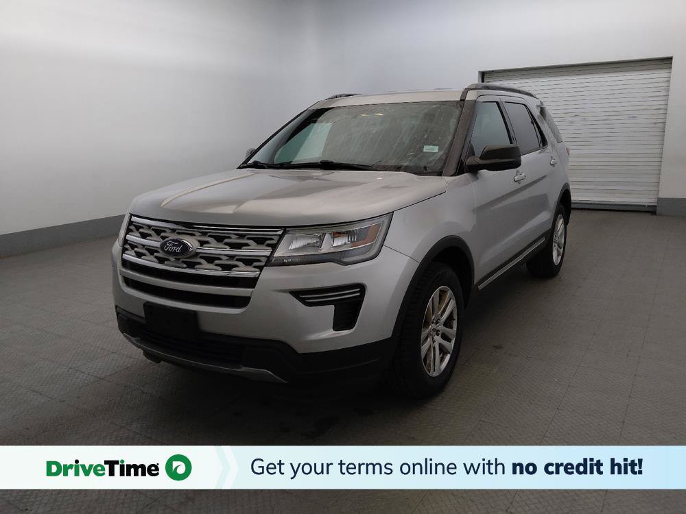 Used 2018 Ford Explorer XLT AWD/4WD image 1