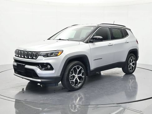 Used 2024 Jeep Compass Limited AWD/4WD image 1