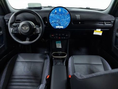 Used 2026 MINI Cooper 4-Door Hardtop FWD image 18