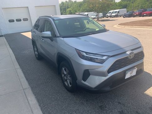 Used 2023 Toyota RAV4 LE AWD/4WD image 2
