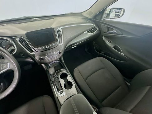 Used 2023 Chevrolet Malibu LT image 11