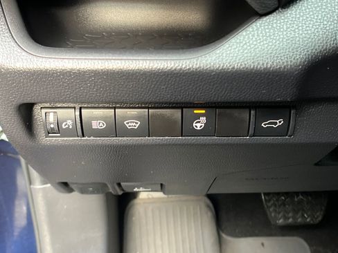 Used 2024 Toyota RAV4 XLE w/ Convenience Package image 29