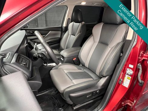 Used 2024 Subaru Ascent Onyx Edition Limited image 3