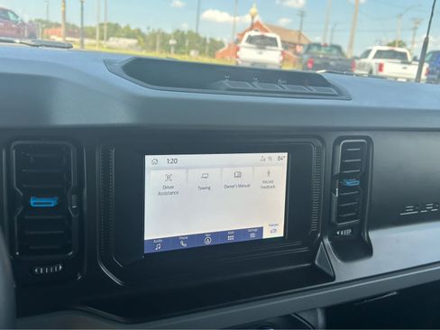 Used 2023 Ford Bronco Black Diamond AWD/4WD image 39