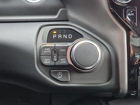 New 2026 RAM 1500 Big Horn AWD/4WD image 27