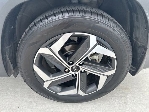 Used 2023 Hyundai Tucson Limited FWD image 14
