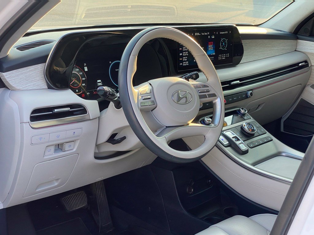 Used 2025 Hyundai Palisade Calligraphy AWD/4WD image 9