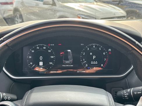 Used 2022 Land Rover Range Rover Sport HSE Silver Edition image 27