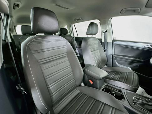 Used 2023 Volkswagen Tiguan S FWD image 26