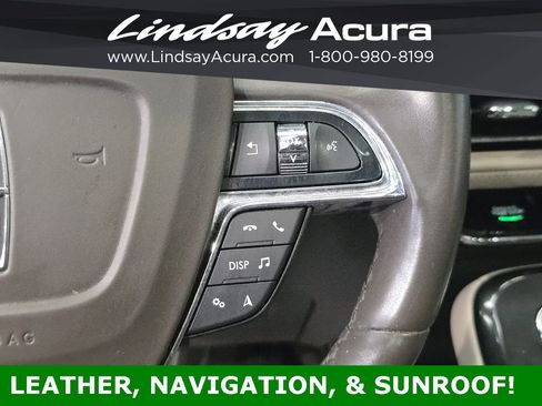 Used 2022 Lincoln Nautilus Reserve w/ Equipment Group 201A image 14