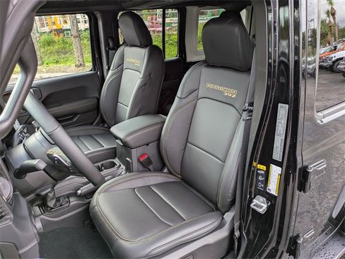 New 2025 Jeep Wrangler Unlimited Rubicon 392 image 21