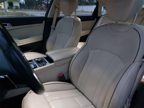 Used 2018 Genesis G80 3.8 w/ Option Group 03 image 12