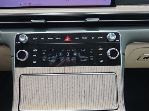 New 2026 Genesis GV80 3.5T Prestige AWD/4WD image 25
