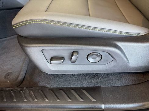 Certified 2025 Chevrolet Colorado ZR2 w/ Technology Package image 20