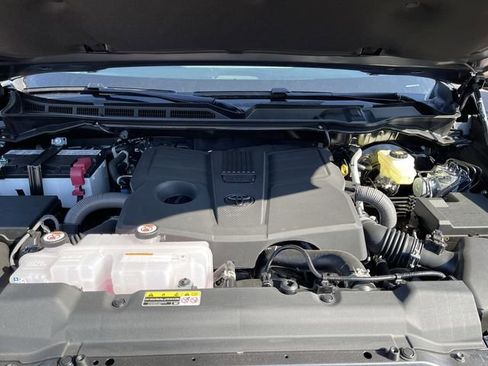 New 2026 Toyota Tundra 1794 Edition AWD/4WD image 11