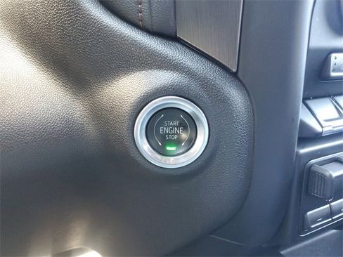 Used 2020 GMC Sierra 1500 AT4 image 28