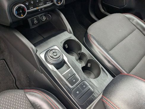 Used 2025 Ford Escape ST-Line image 49