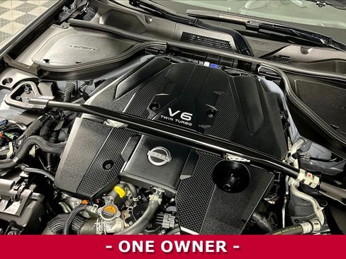 Certified 2024 Nissan Z Performance w/ Floor Mat Package RWD image 27