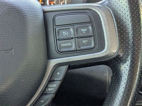 Used 2019 RAM 2500 Tradesman w/ Chrome Appearance Group image 29