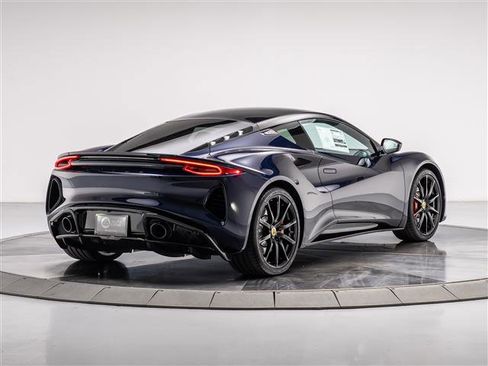 Used 2025 Lotus Emira RWD image 5