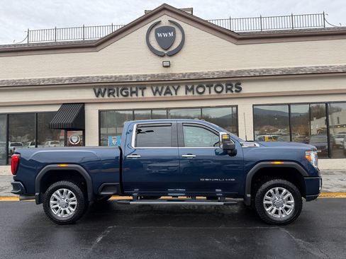 Used 2020 GMC Sierra 2500 Denali w/ Denali Ultimate Package image 2