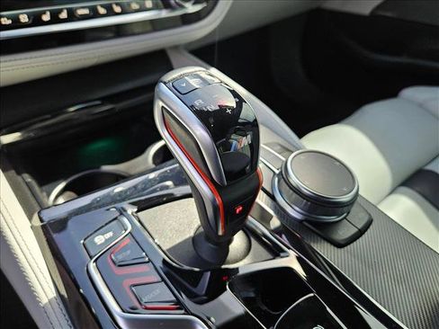 Used 2023 BMW M5 w/ Executive Package image 15