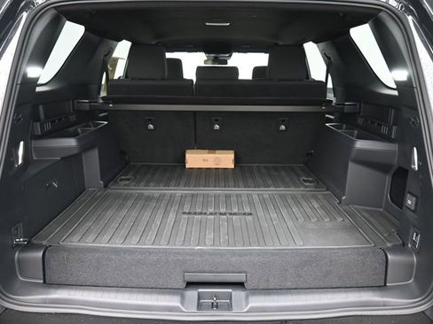 Used 2025 Toyota 4Runner TRD Off-Road image 29