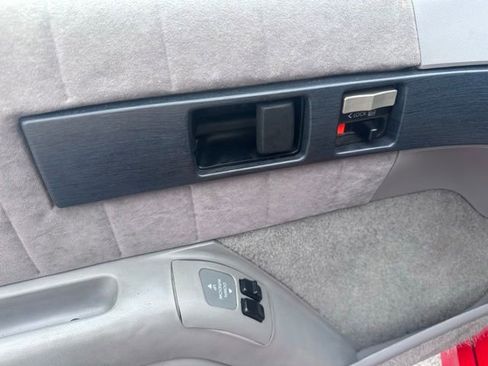 Used 1993 Chevrolet Lumina Z34 FWD image 10