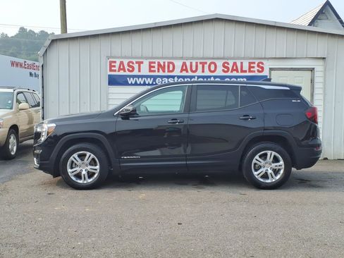 Used 2022 GMC Terrain SLE AWD/4WD image 2