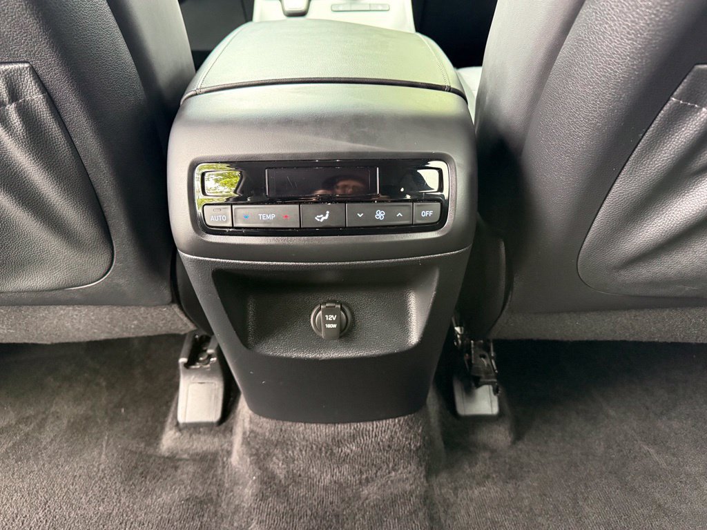 Used 2025 Hyundai Palisade SEL AWD/4WD image 23